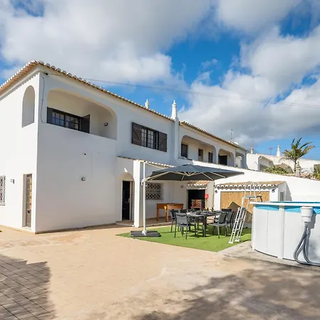 Host Wise - Sunny Spacious House - Terrace & Free Parking Lagoa  Buitenkant foto